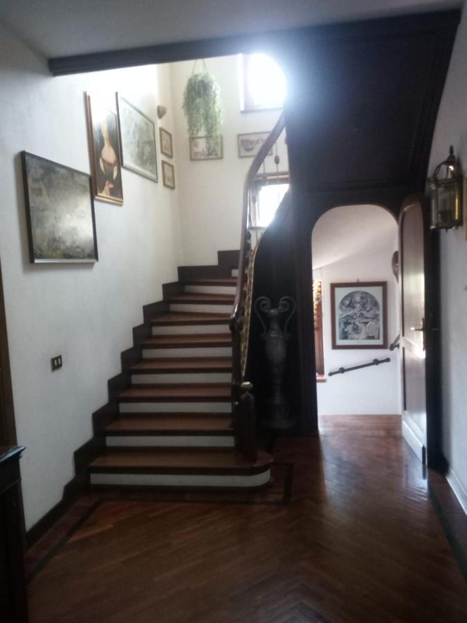 B&B Les Fleurettes Lomazzo Eksteriør billede